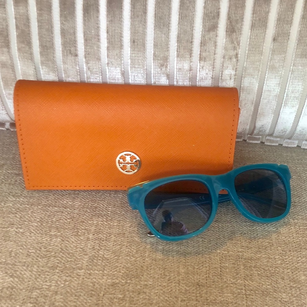 Tory Burch teal sunglasses + case